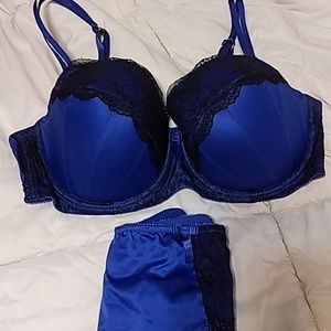 Boudoir Bra w/ matching panty